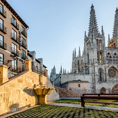 Hotel Crisol Meson Del Cid 3*