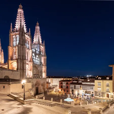 호텔 Crisol Meson Del Cid 3*