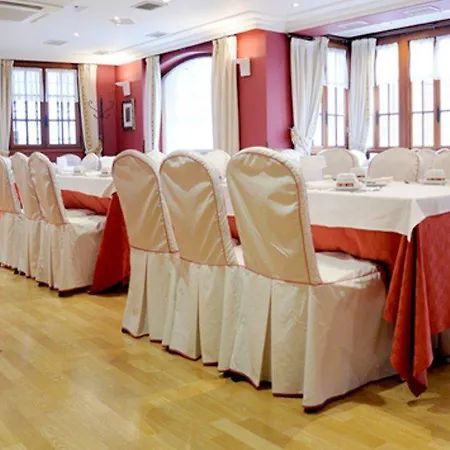 Crisol Mesón Del Cid Hotel Burgo