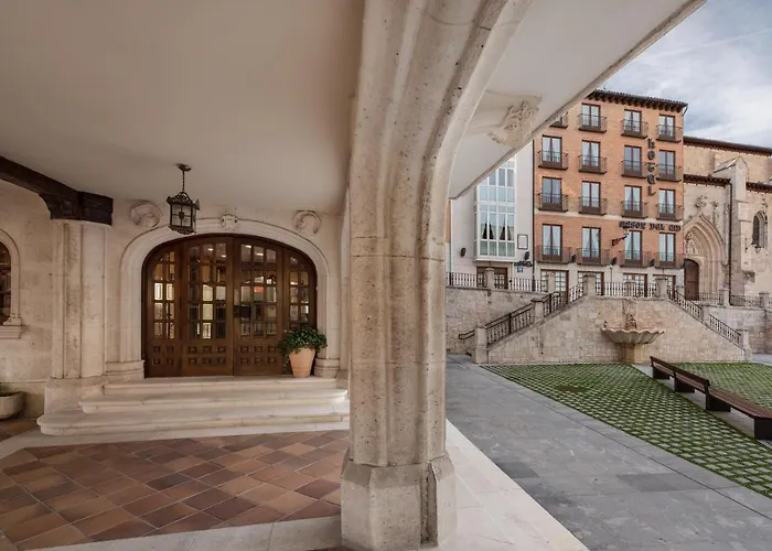 Hotel Crisol Meson Del Cid 3*