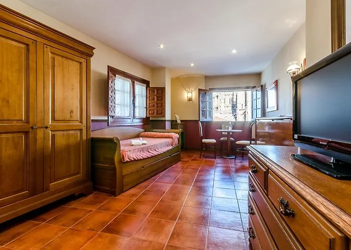 Crisol Meson Del Cid Hotel Burgo