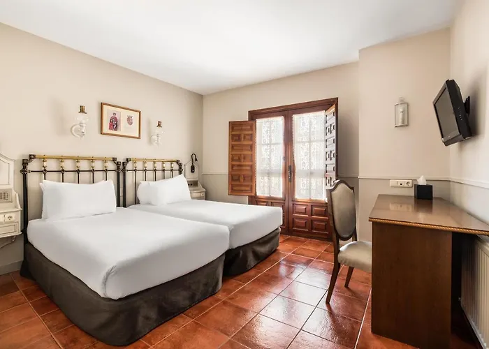 Crisol Meson Del Cid Hotel 3*